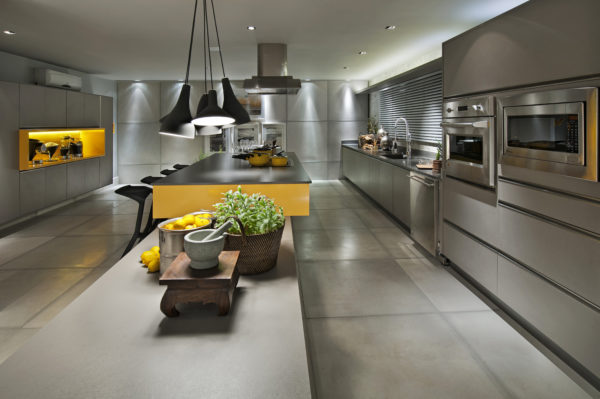 Kitchen With Silestone Cemento Countertop