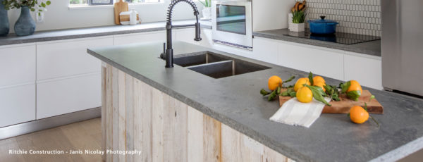 Kitchen With Quartz Colors Rugged Concrete 4033 Countertop